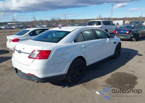 2017 Ford Police Interceptor из США, поврежденный, VIN 1FAHP2L83HG100209